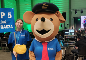 targi edukacyjne, promocja, miś, zsp5